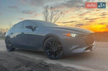 Хетчбек Mazda 3 2021 в Харкові