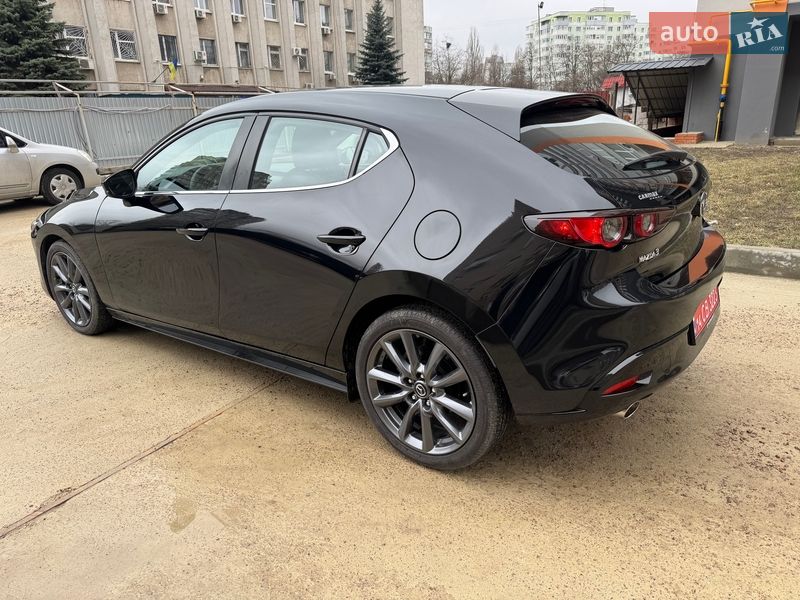 Хэтчбек Mazda 3 2021 в Киеве