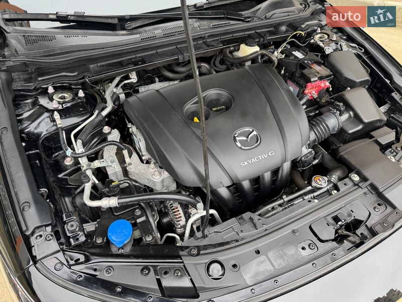 Хэтчбек Mazda 3 2021 в Киеве
