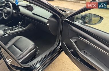 Хэтчбек Mazda 3 2021 в Киеве