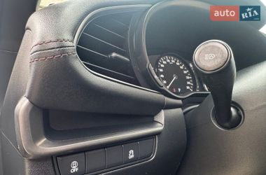 Хэтчбек Mazda 3 2021 в Киеве