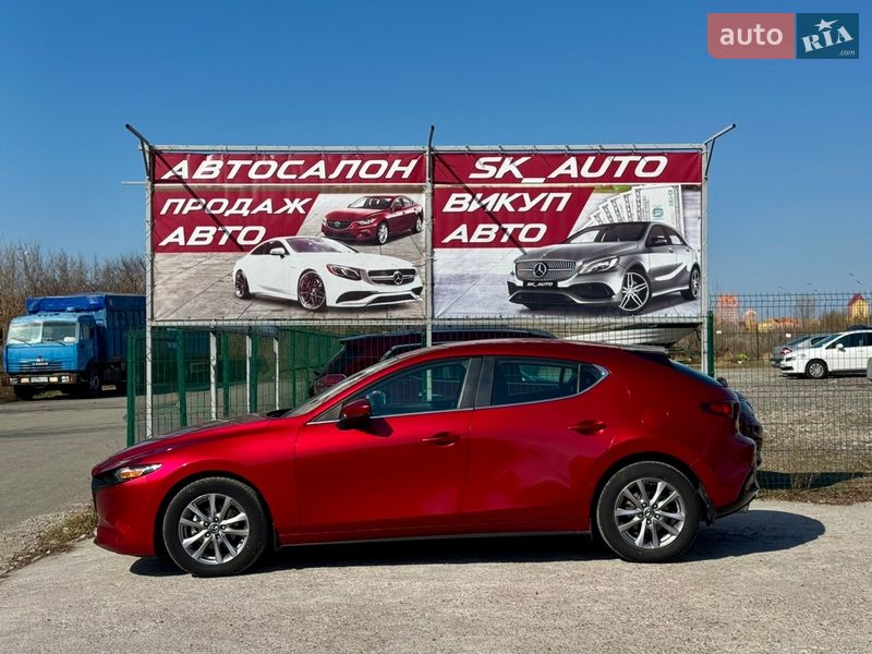 Хэтчбек Mazda 3 2019 в Киеве