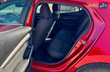 Хэтчбек Mazda 3 2019 в Киеве