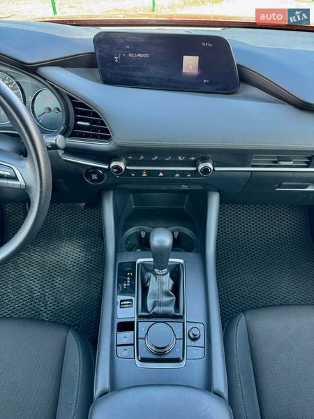 Хэтчбек Mazda 3 2019 в Киеве
