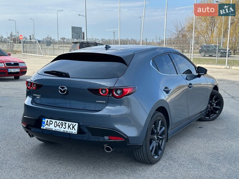 Хэтчбек Mazda 3 2022 в Днепре