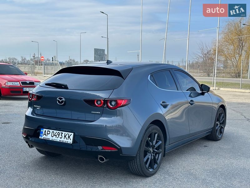 Хэтчбек Mazda 3 2022 в Днепре