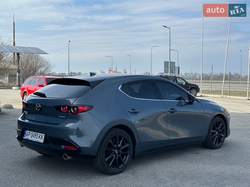 Хэтчбек Mazda 3 2022 в Днепре