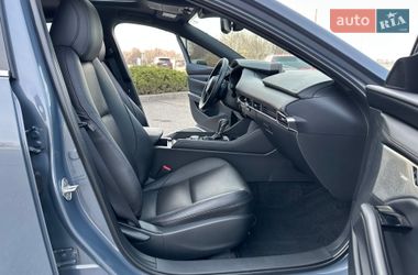 Хэтчбек Mazda 3 2022 в Днепре
