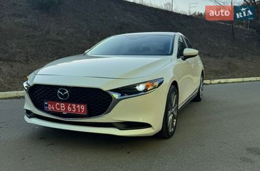 Седан Mazda 3 2022 в Киеве