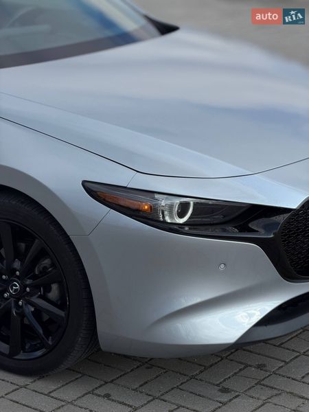 Хэтчбек Mazda 3 2023 в Запорожье