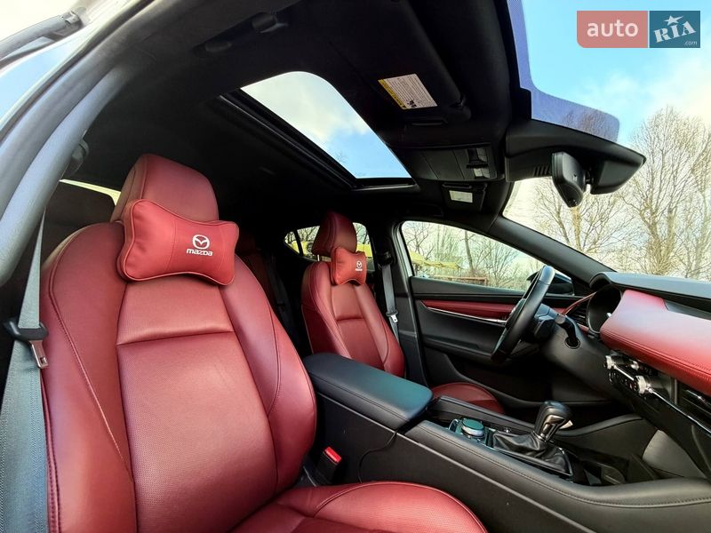 Хэтчбек Mazda 3 2023 в Запорожье