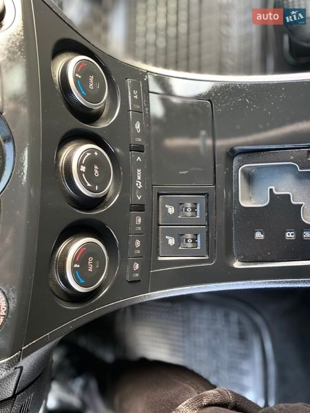 Седан Mazda 3 2011 в Киеве