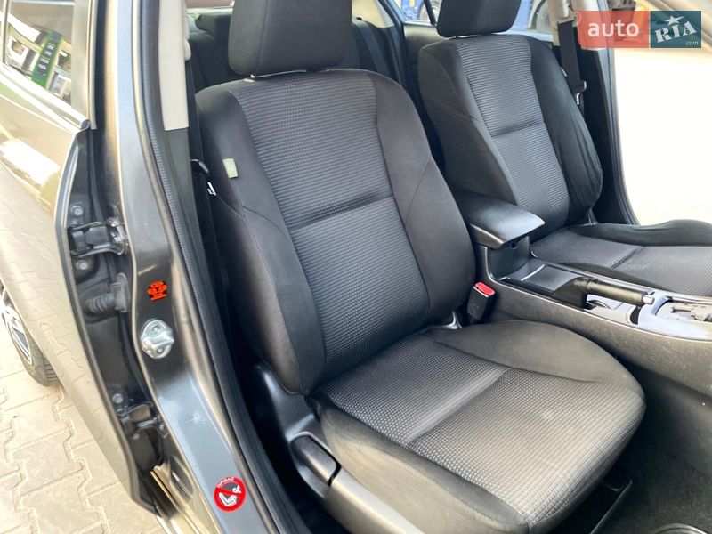 Седан Mazda 3 2011 в Киеве