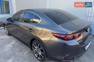 Седан Mazda 3 2019 в Харькове