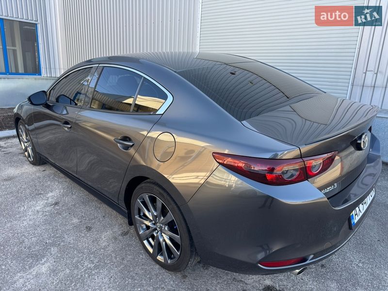 Седан Mazda 3 2019 в Харькове