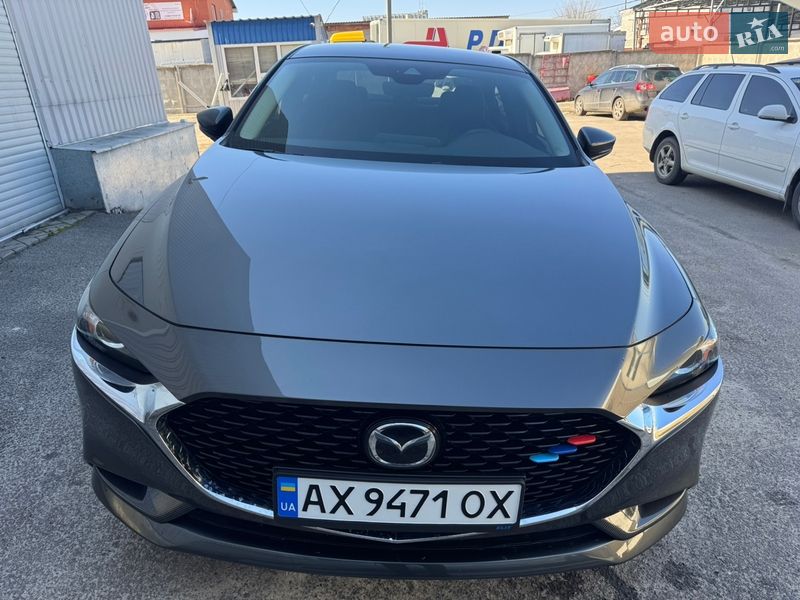 Седан Mazda 3 2019 в Харькове