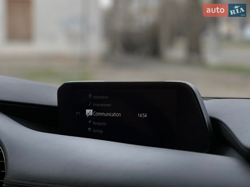 Седан Mazda 3 2018 в Николаеве