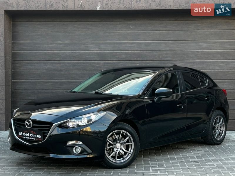 Хэтчбек Mazda 3 2014 в Николаеве