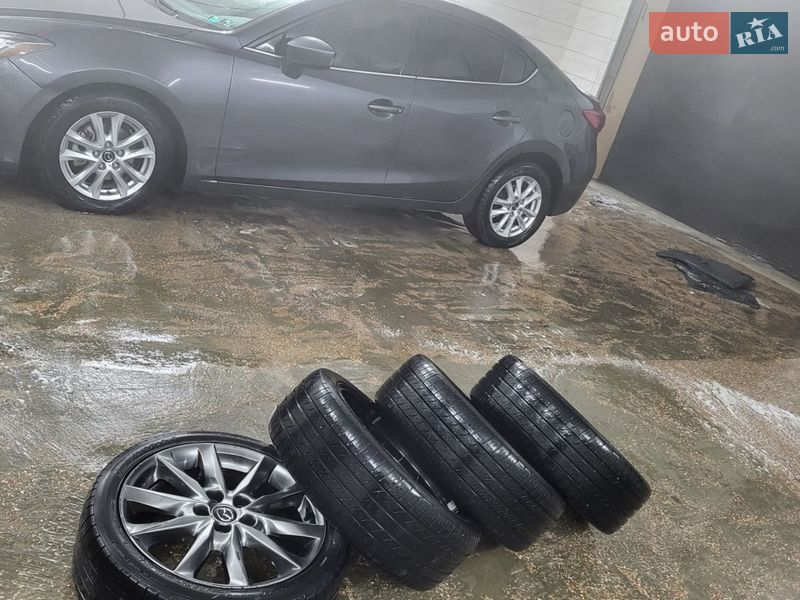 Седан Mazda 3 2015 в Краснограде фото 12 Седан Mazda 3 2015 в Краснограде