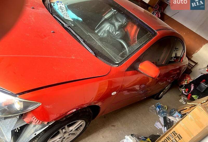 Седан Mazda 3 2004 в Николаеве