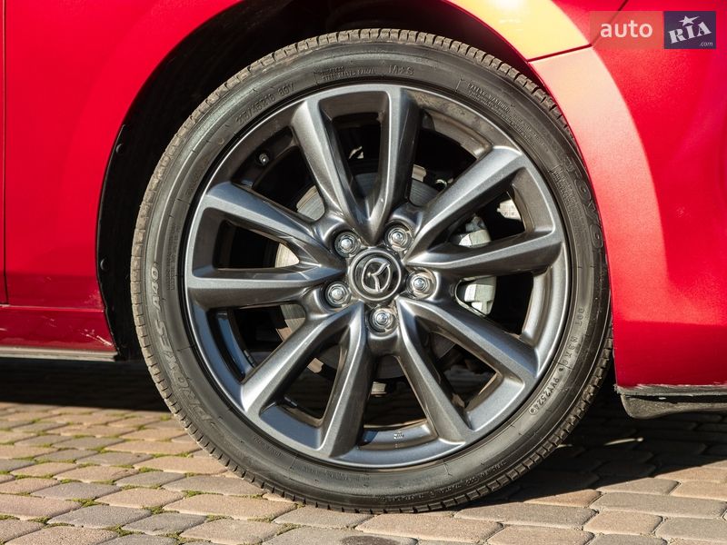 Хэтчбек Mazda 3 2025 в Киеве