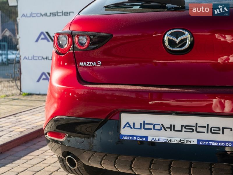 Хэтчбек Mazda 3 2025 в Киеве