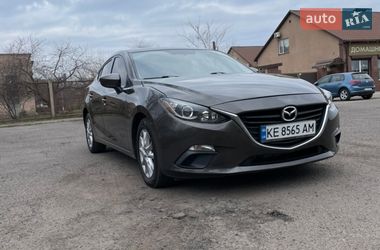 Седан Mazda 3 2015 в Кривому Розі