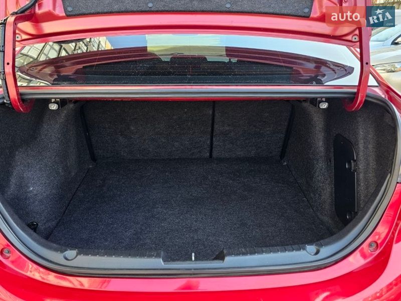Седан Mazda 3 2014 в Киеве фото 63 Седан Mazda 3 2014 в Киеве