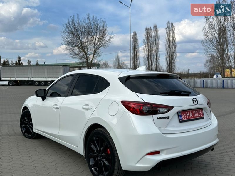 Хетчбек Mazda 3 2018 в Ковелі фото 5 Хетчбек Mazda 3 2018 в Ковелі