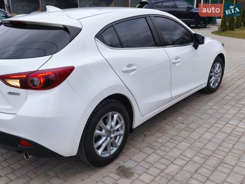 Хэтчбек Mazda 3 2016 в Виннице фото 7 Хэтчбек Mazda 3 2016 в Виннице