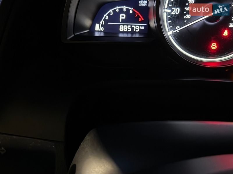 Седан Mazda 3 2018 в Дніпрі