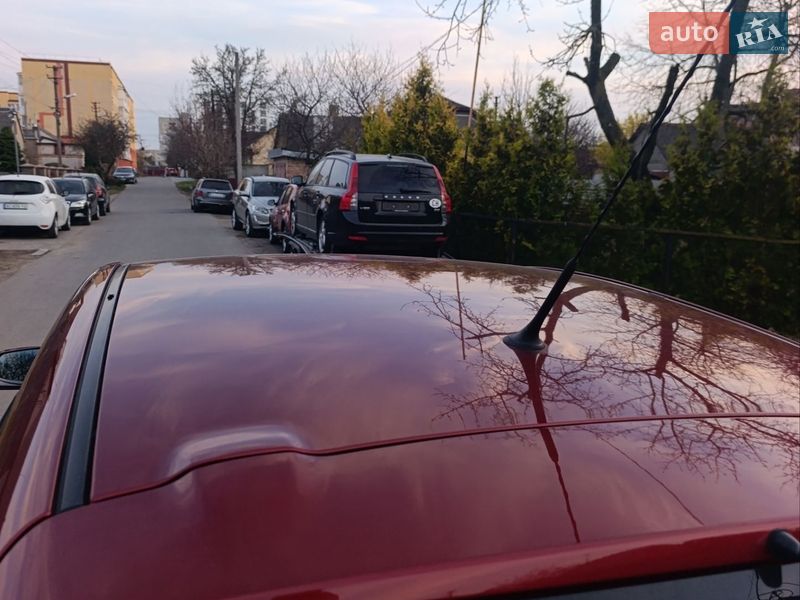 Хэтчбек Mazda 3 2008 в Луцке