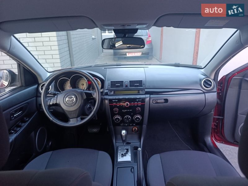 Хэтчбек Mazda 3 2008 в Луцке