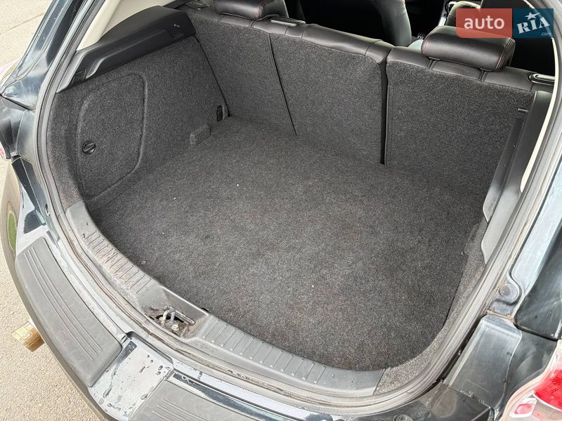 Хэтчбек Mazda 3 2010 в Кривом Роге