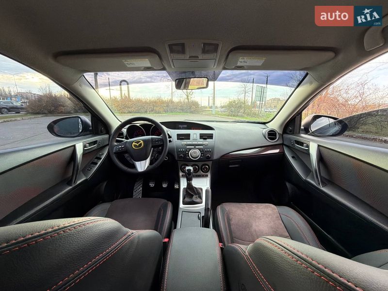Хэтчбек Mazda 3 2010 в Кривом Роге
