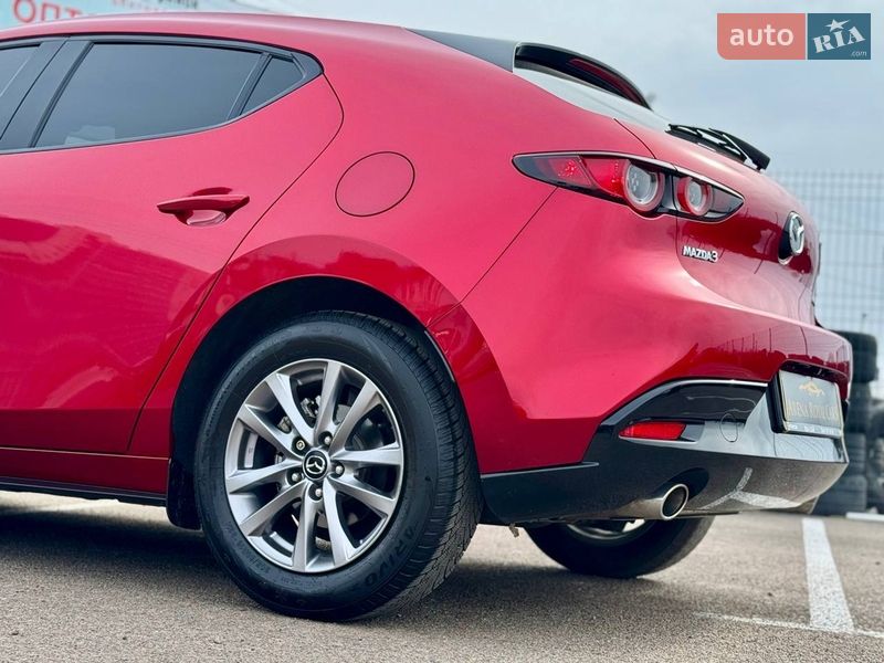 Хетчбек Mazda 3 2019 в Києві фото 11 Хетчбек Mazda 3 2019 в Києві
