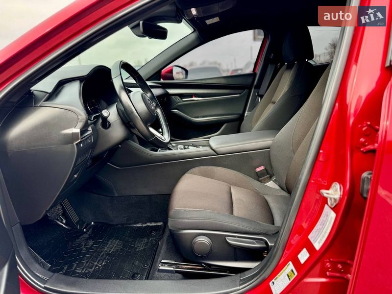 Хетчбек Mazda 3 2019 в Києві фото 18 Хетчбек Mazda 3 2019 в Києві