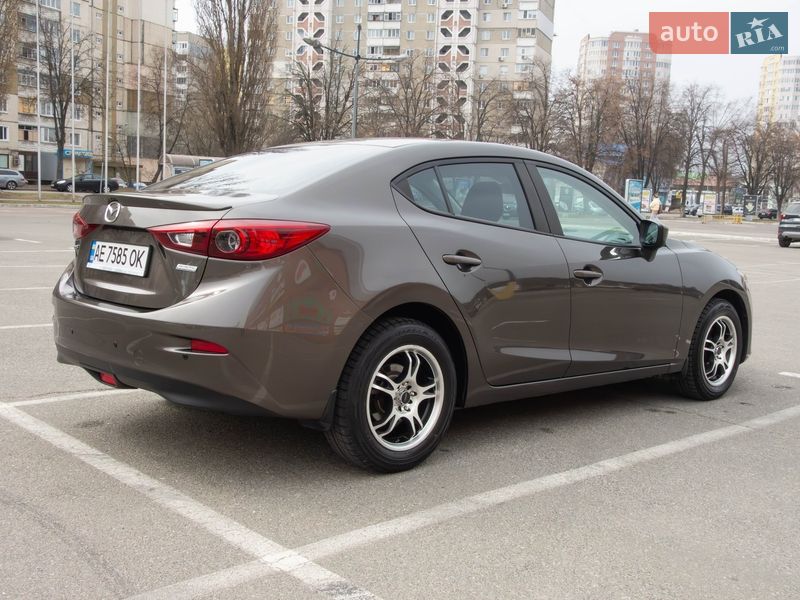 Седан Mazda 3 2013 в Києві