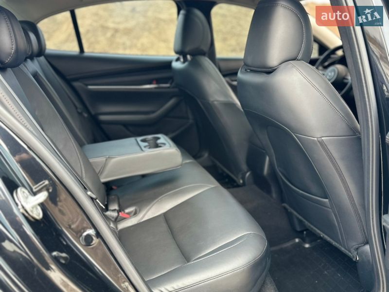 Седан Mazda 3 2022 в Киеве фото 29 Седан Mazda 3 2022 в Киеве