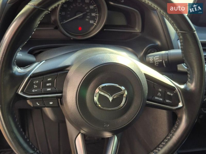 Седан Mazda 3 2018 в Запоріжжі