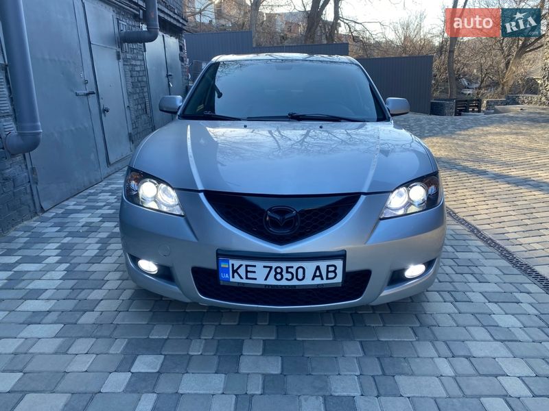 Седан Mazda 3 2007 в Дніпрі