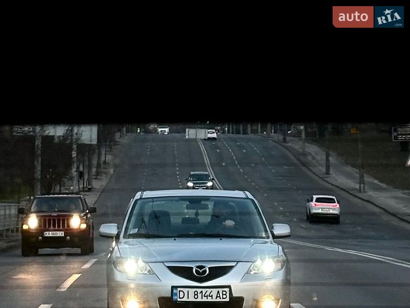Седан Mazda 3 2008 в Киеве