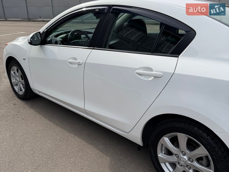 Седан Mazda 3 2011 в Киеве фото 15 Седан Mazda 3 2011 в Киеве