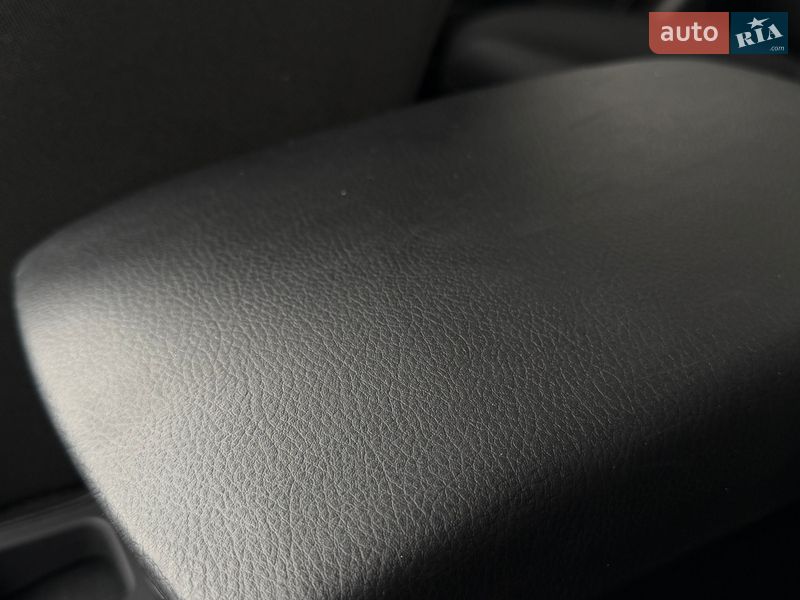 Седан Mazda 3 2011 в Киеве фото 53 Седан Mazda 3 2011 в Киеве