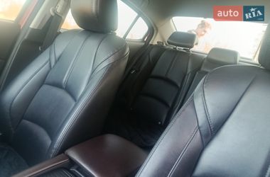 Седан Mazda 3 2018 в Валках