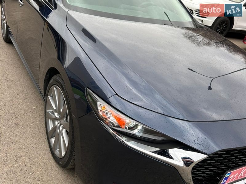 Седан Mazda 3 2022 в Києві