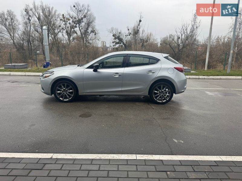 Хетчбек Mazda 3 2018 в Ірпені фото 13 Хетчбек Mazda 3 2018 в Ірпені