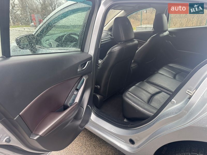 Хетчбек Mazda 3 2018 в Ірпені фото 19 Хетчбек Mazda 3 2018 в Ірпені