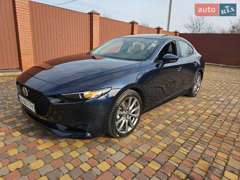 Седан Mazda 3 2024 в Киеве фото Седан Mazda 3 2024 в Киеве