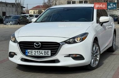 Седан Mazda 3 2018 в Дніпрі